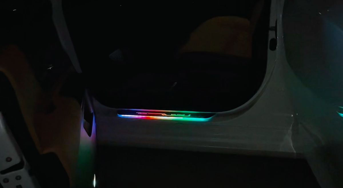Tradeo CustomSill™ | Fully Customizable LED Door Sills